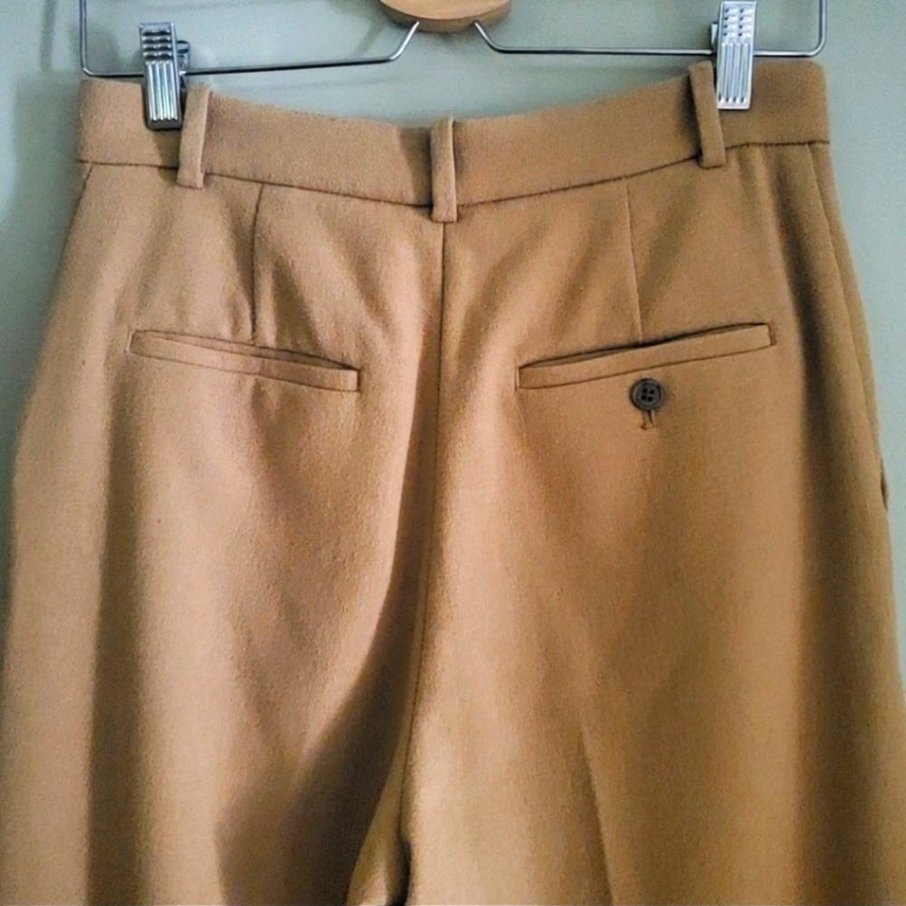 Uniqlo tan cropped wool pants
